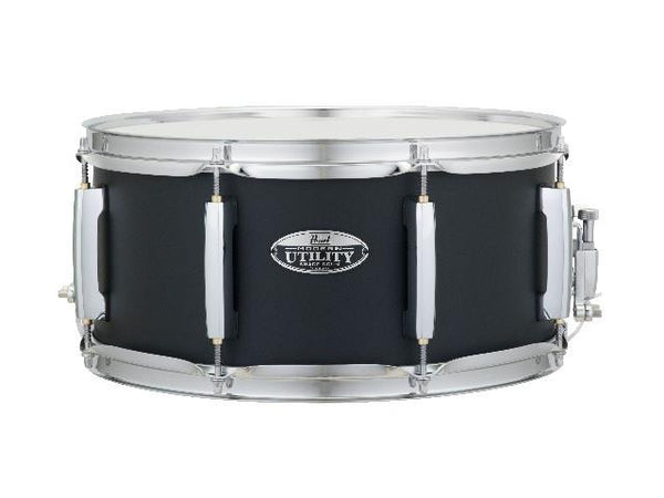 Caisse claire moderne utilitaire Pearl Satin Black 14x6,5