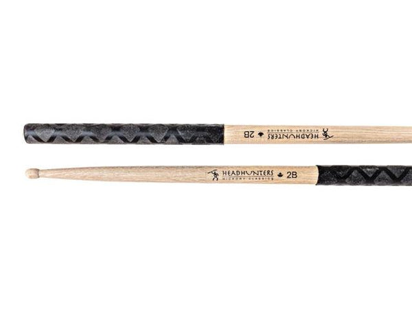 Baguettes de batterie HeadHunters Hickory Classic 2B avec grip